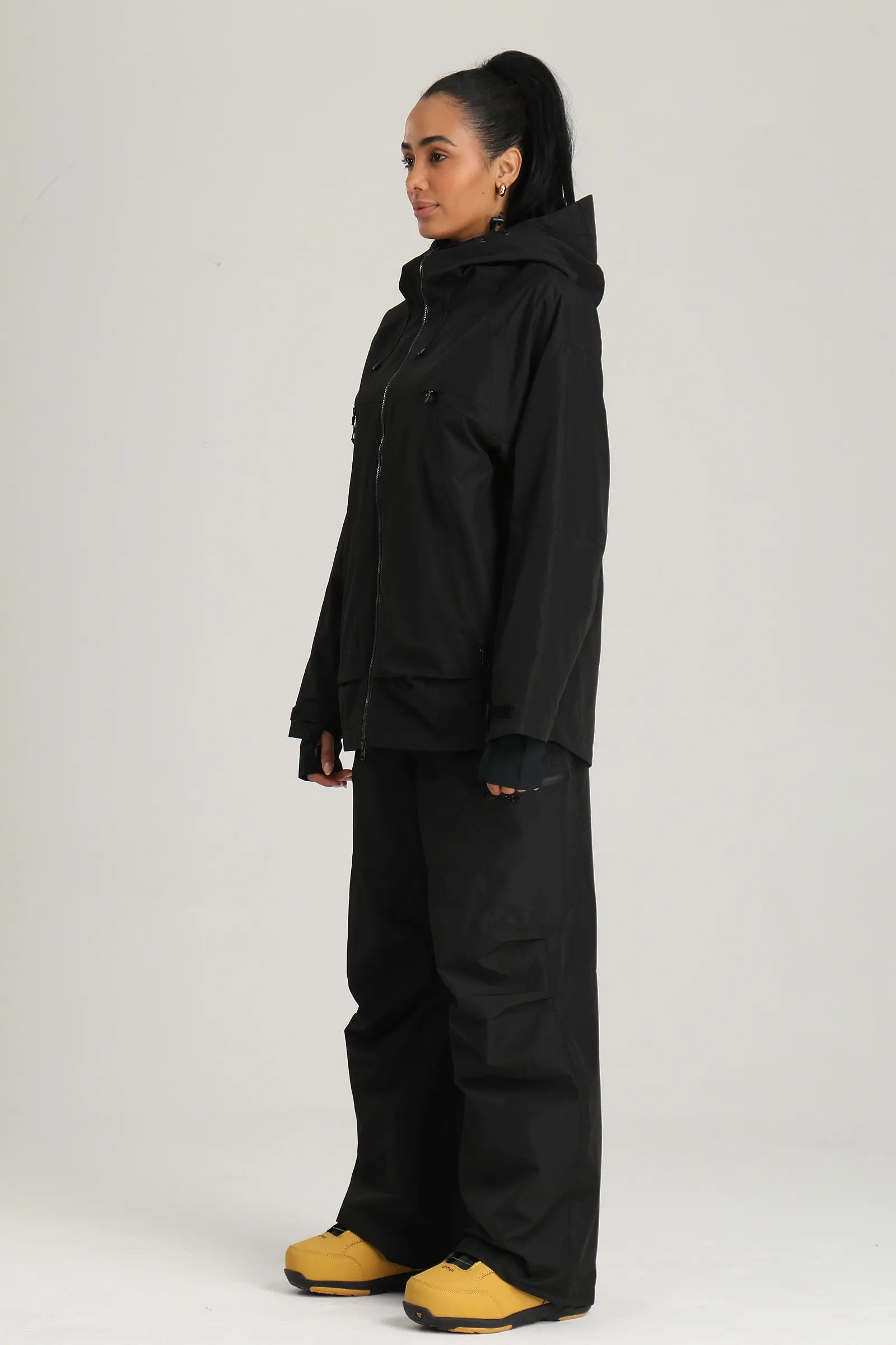 Women's Black Color Block Baggy Fit Insulated Snow Jacket