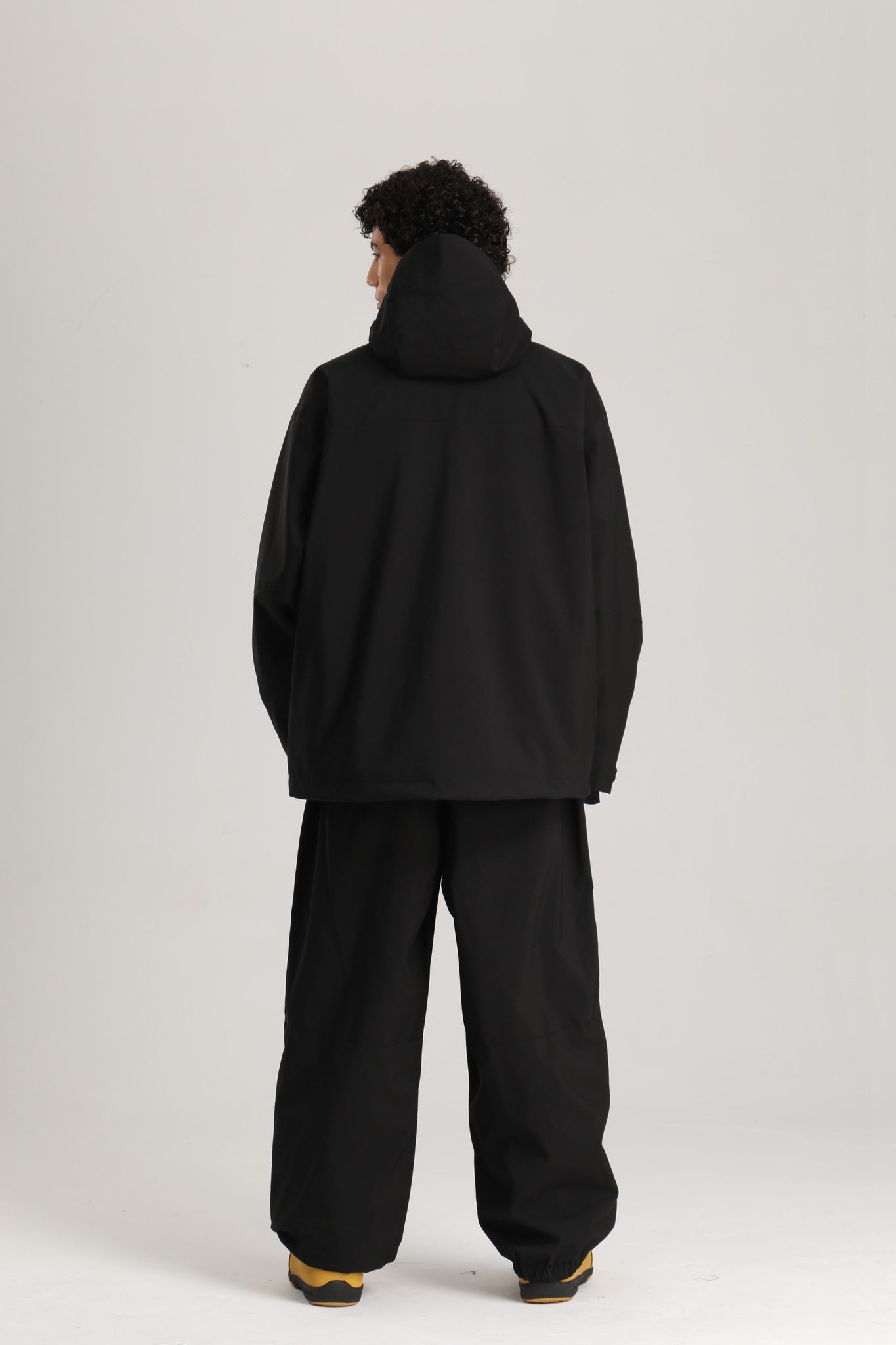 GS-UJK2661-BLK-2-71da4494.jpg