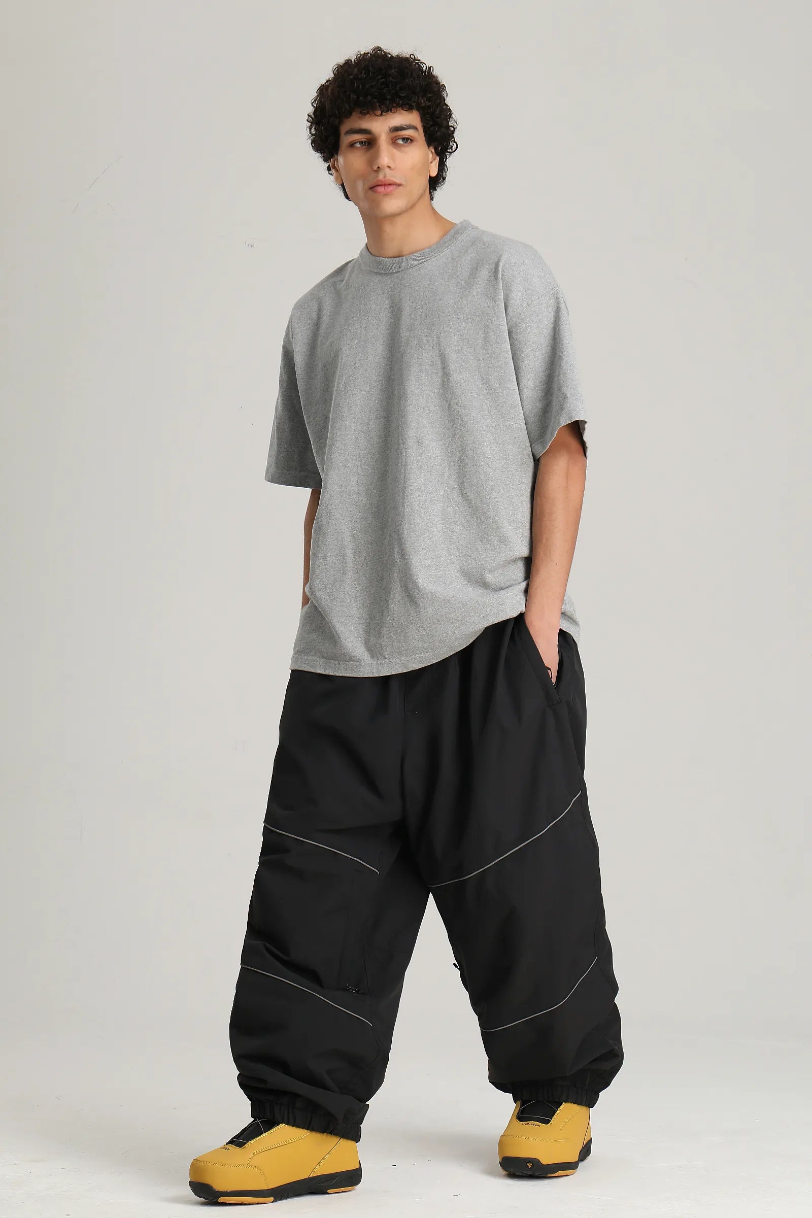 Men's Black Color Block Reflective Detail Baggy Snowboard Pants