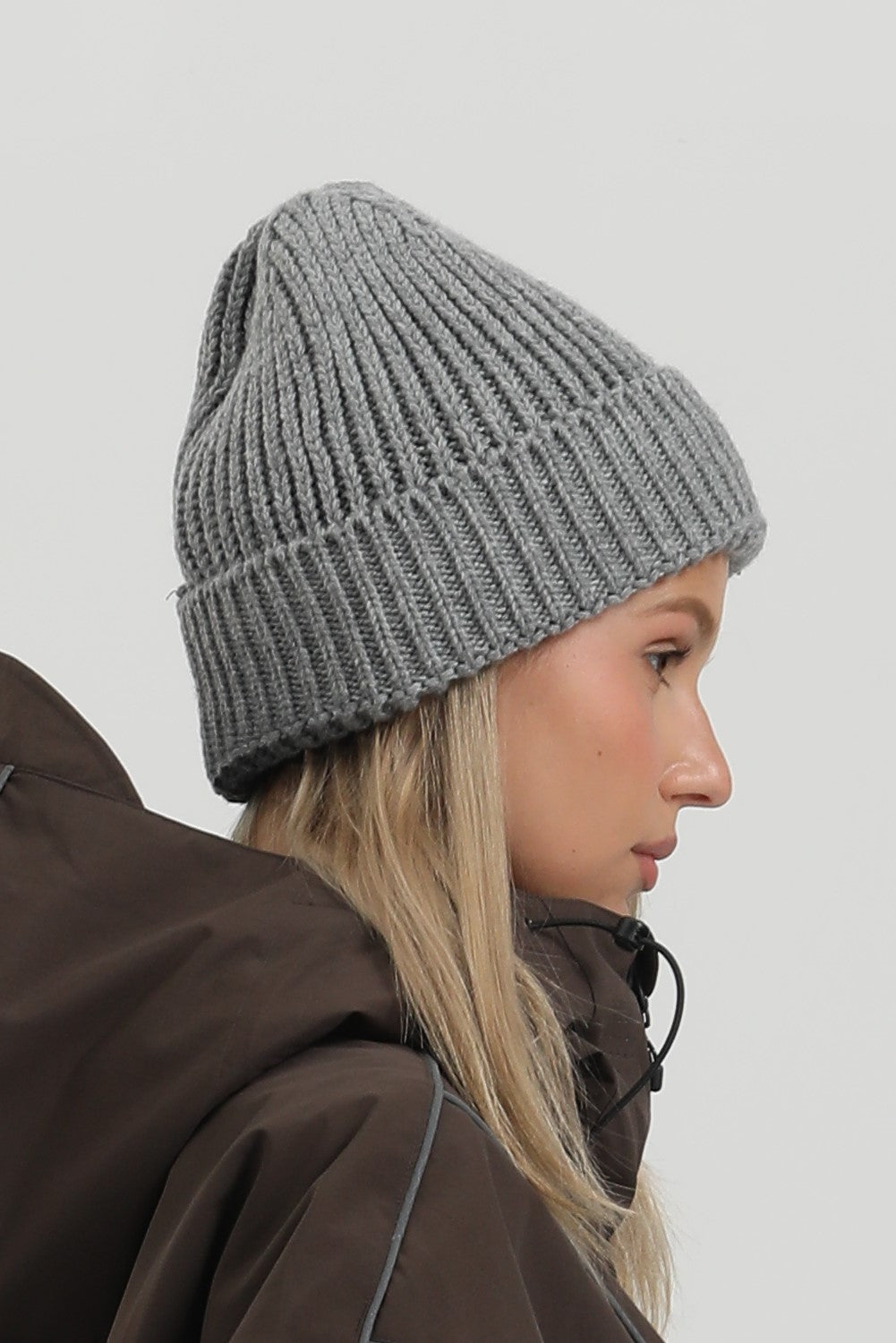 Unisex Gray Patch Cuffed Tall Pointed Knit Warm Soft Comfortable Beanie
