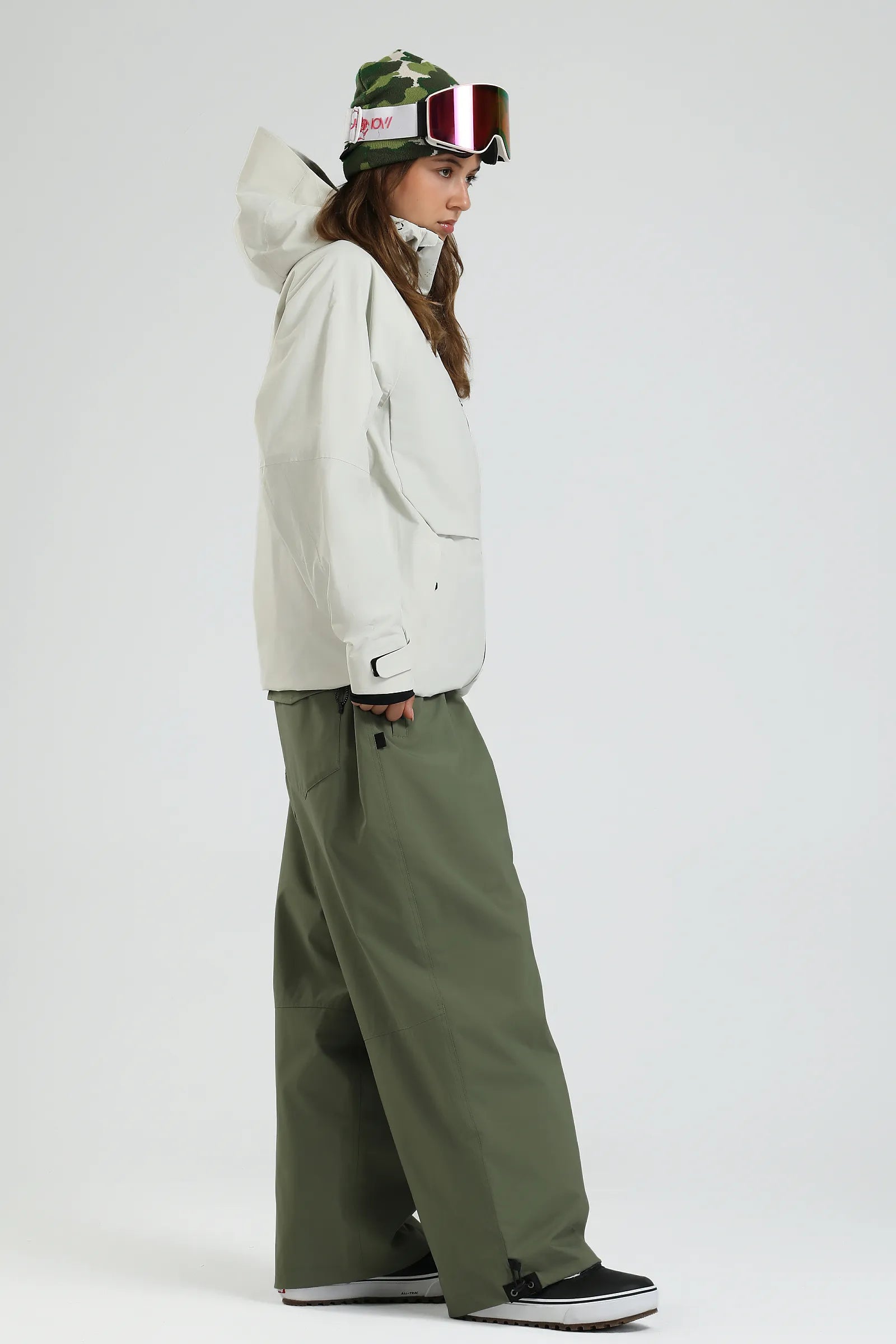 Off White-GS-24510-BCE-W-3.webp