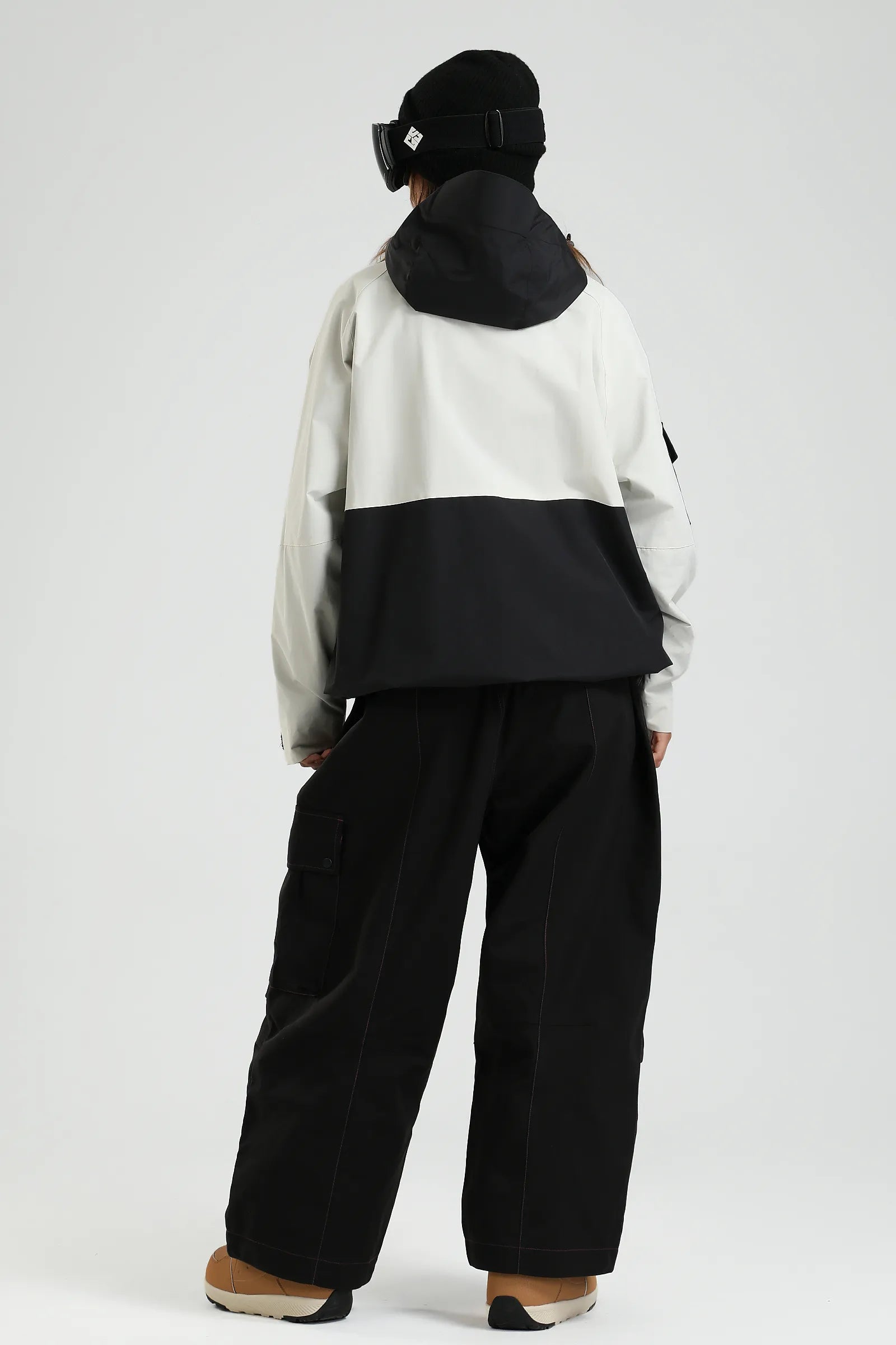 Off White-GS-UJK2518-BCE-W-3.webp