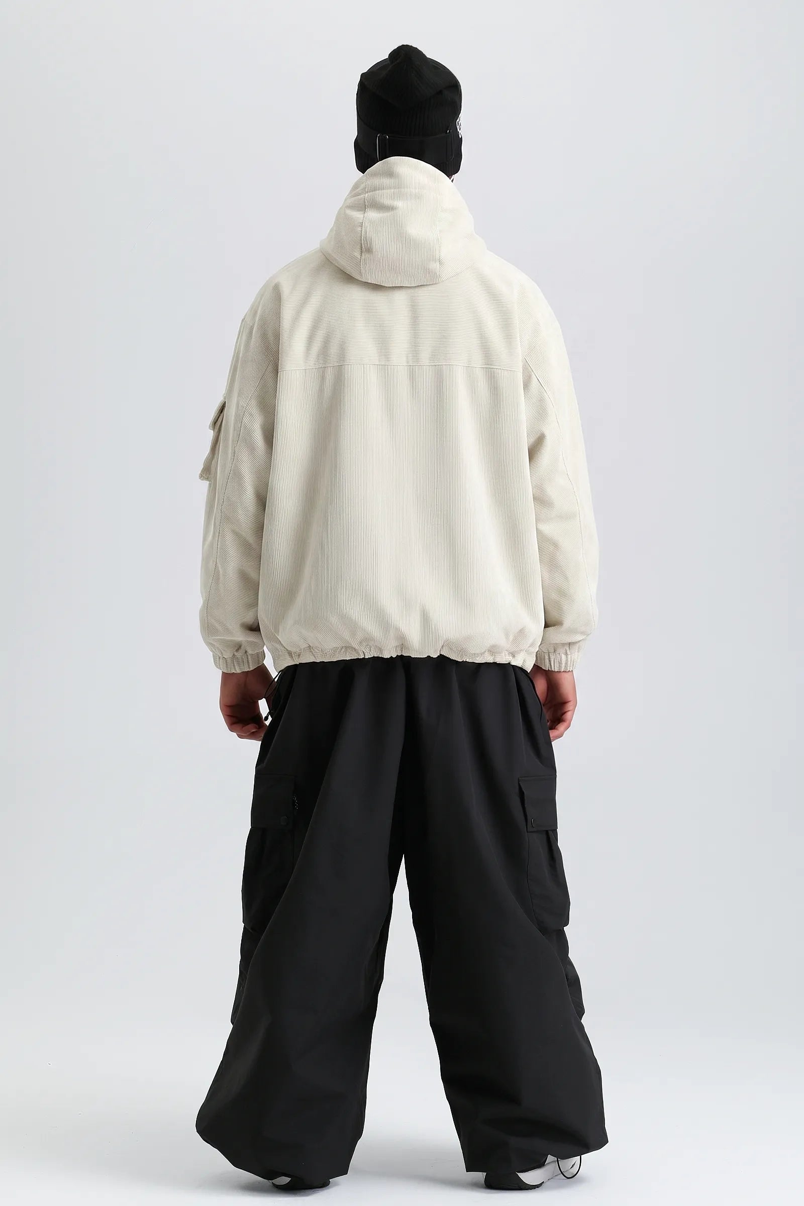 Off White-GS-UJK2521-BCE-M-3.webp