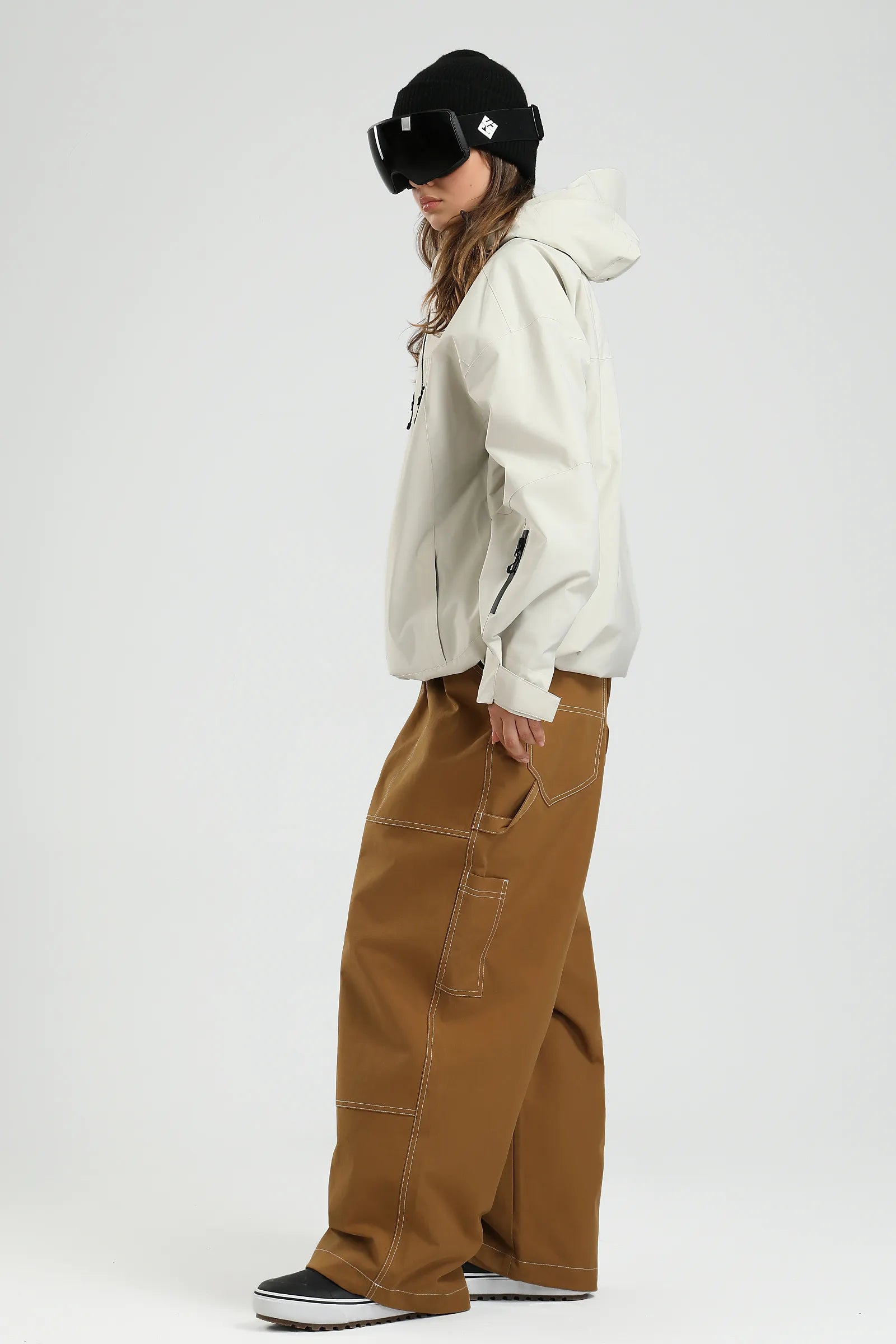 Off White-GS-UJK2537-BCE-W-2.webp