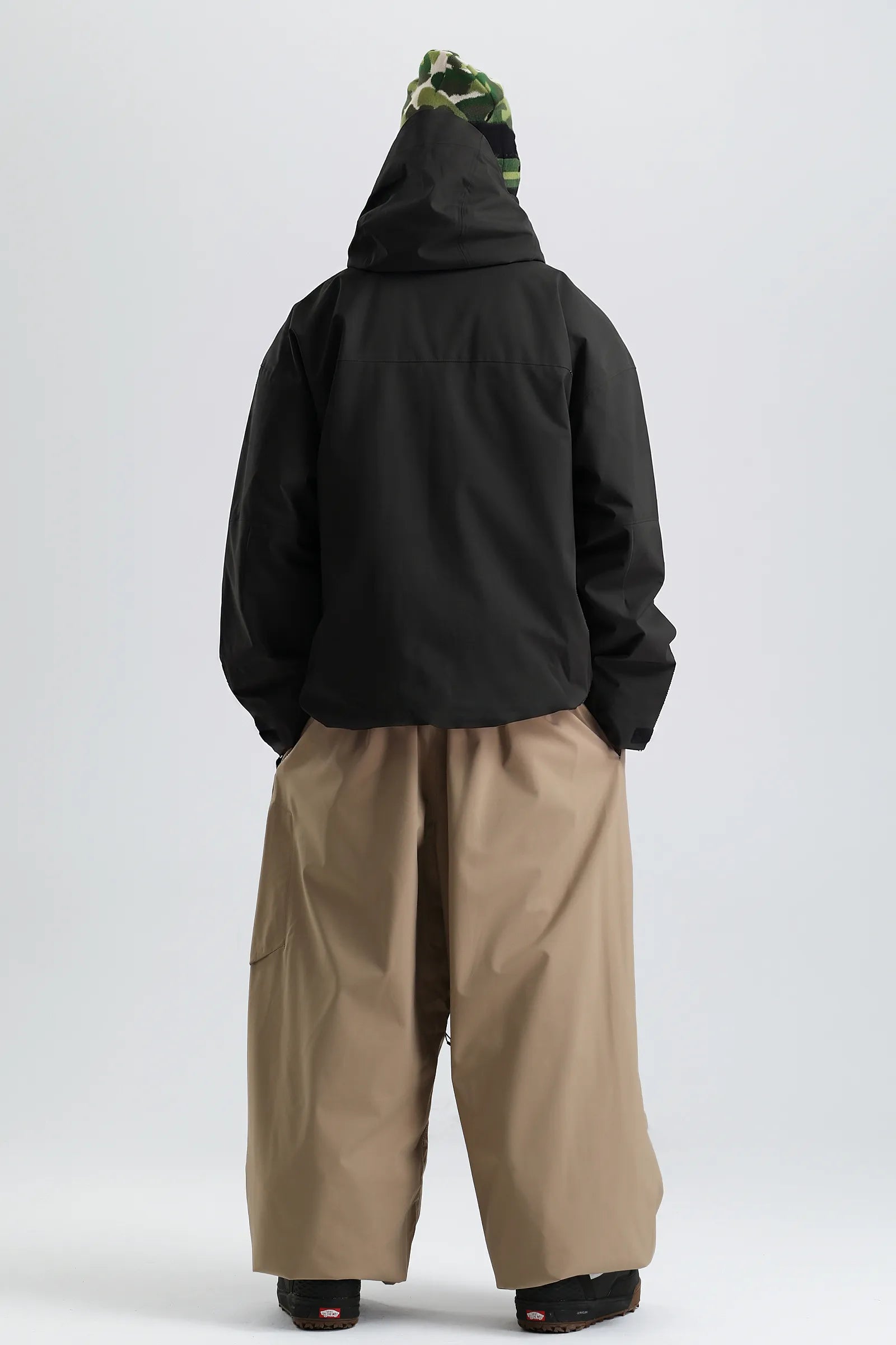 Black-GS-UJK2537-BLK-M-4.webp