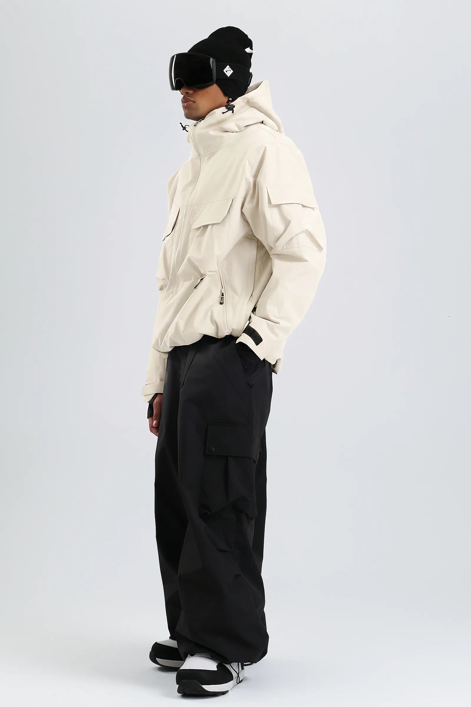 Off White-GS-UJK2607-BCE -M-3.webp