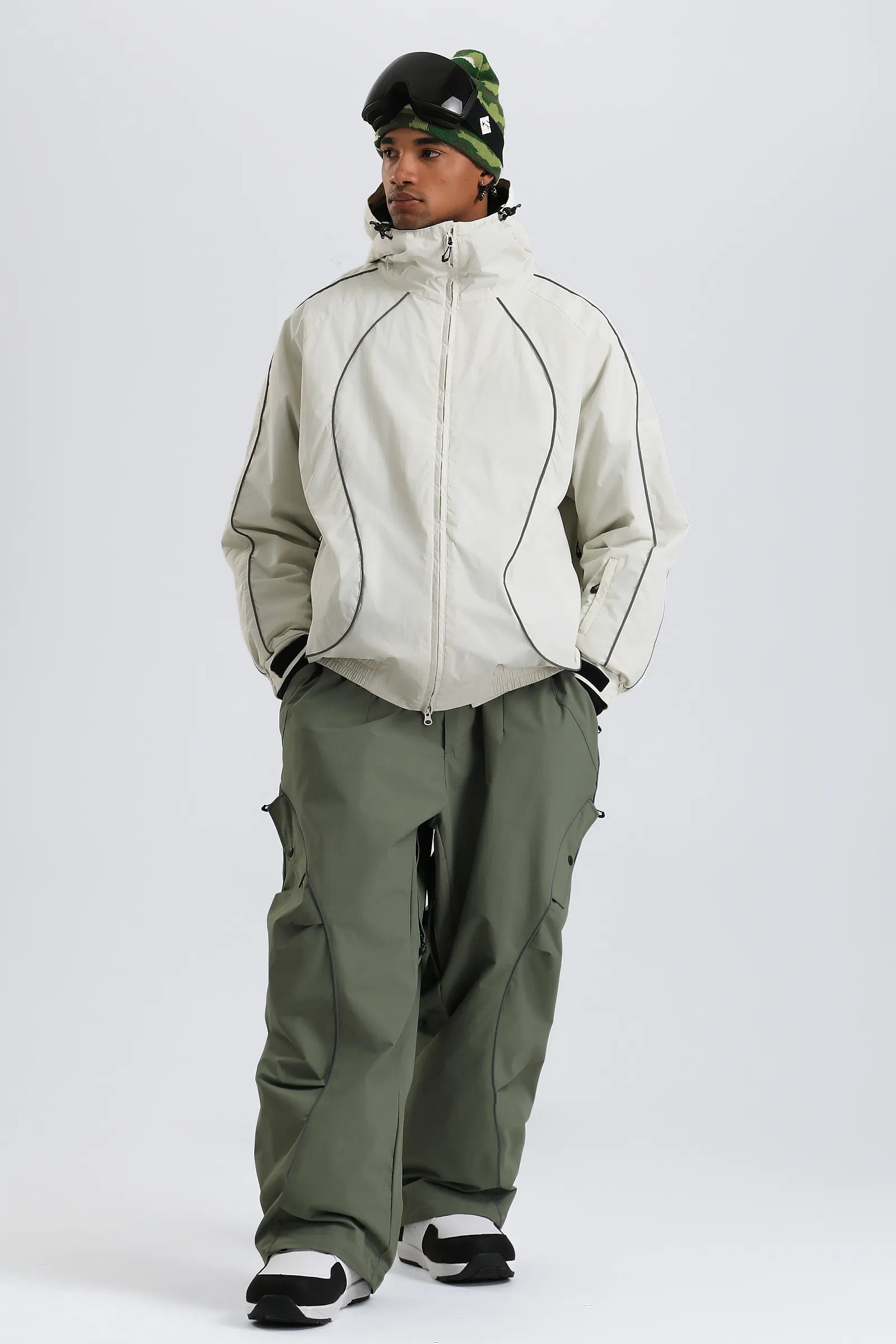 Off White-GS-UJK2625-BCE-M-1.webp