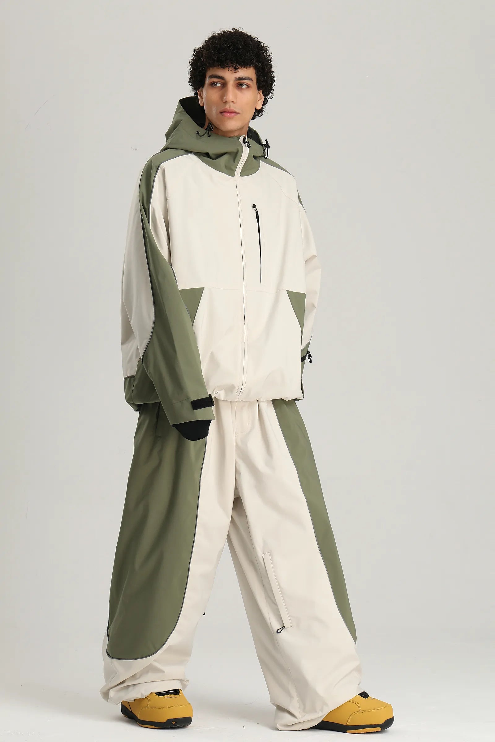 Men's Off White & Sage Color Block Reflective Retro Baggy Snow Jacket