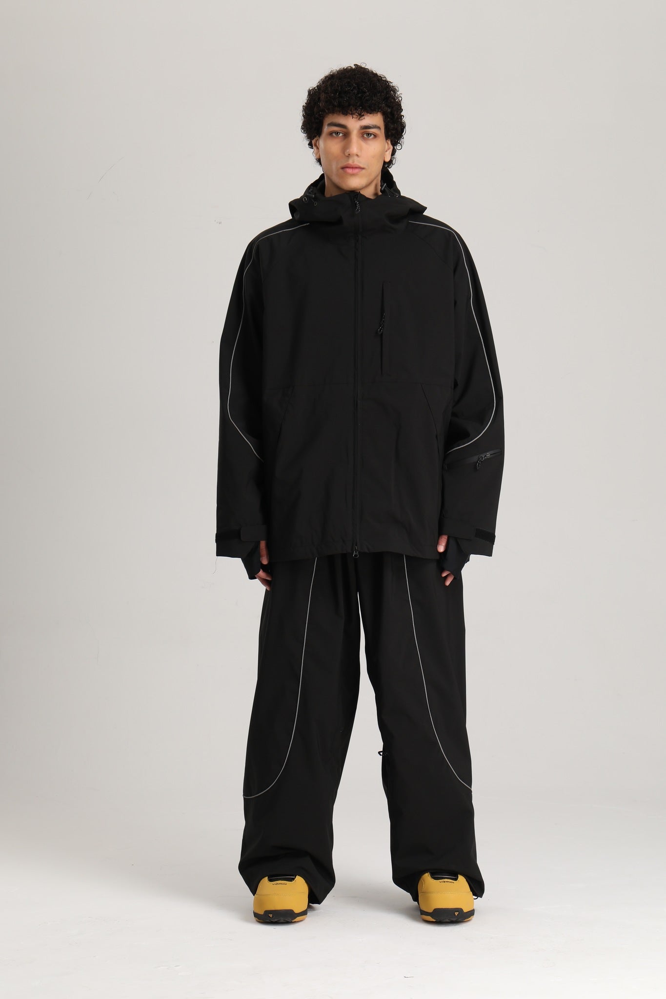 GS-UJK2659-BLK-1-ab443f0b.jpg