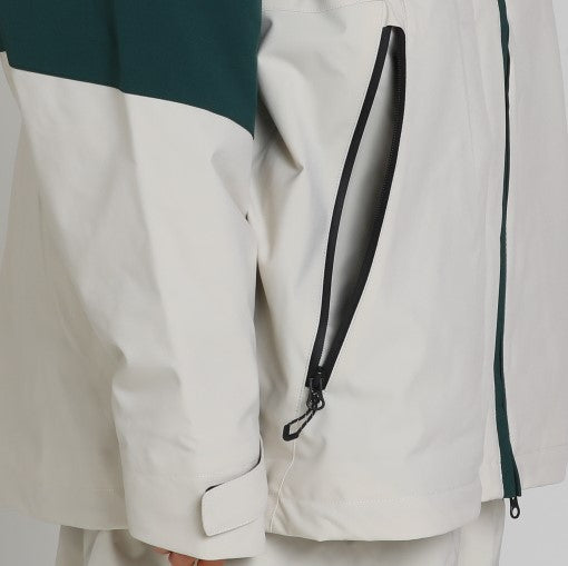 Hand Pockets

