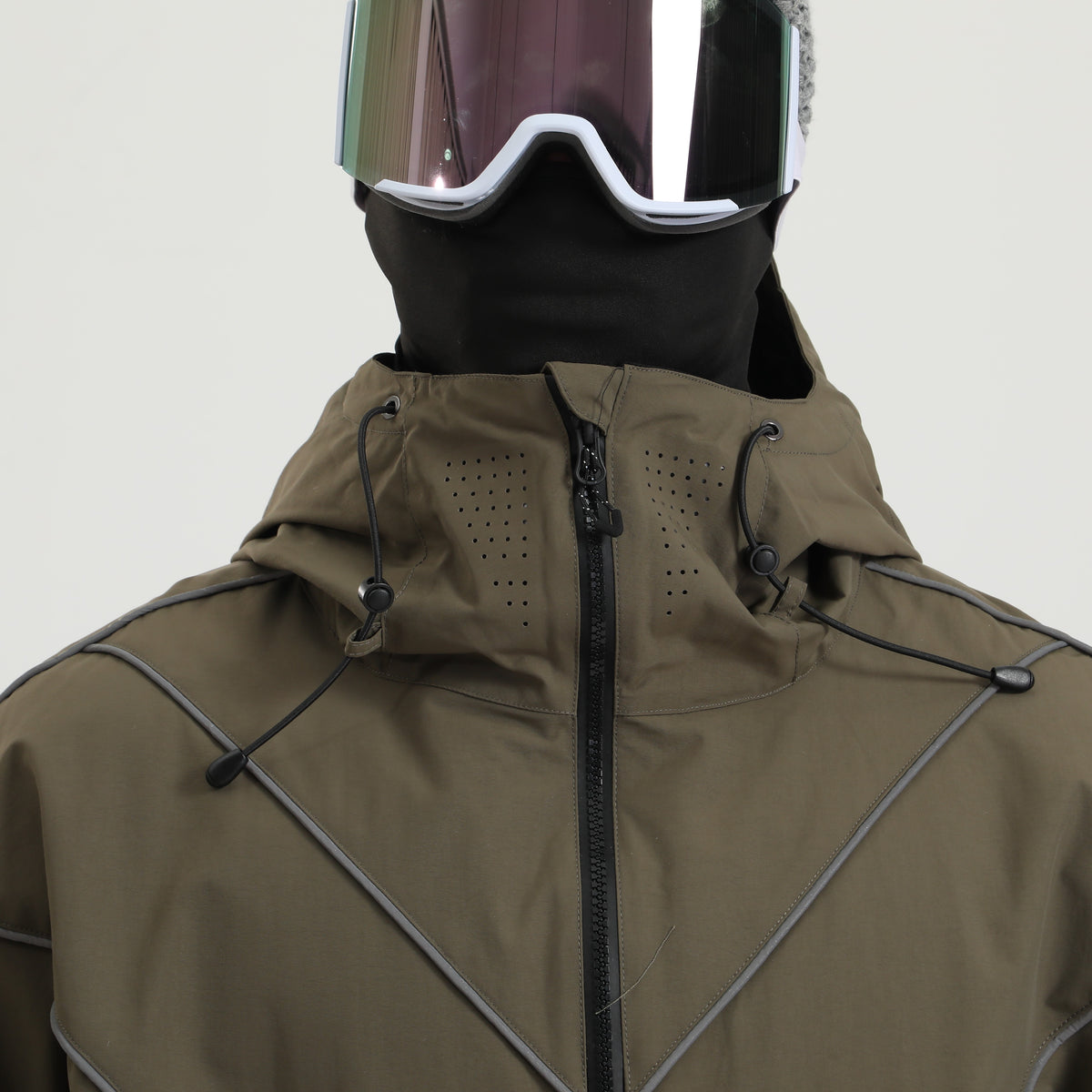 Laser-Cut Collar Ventilation