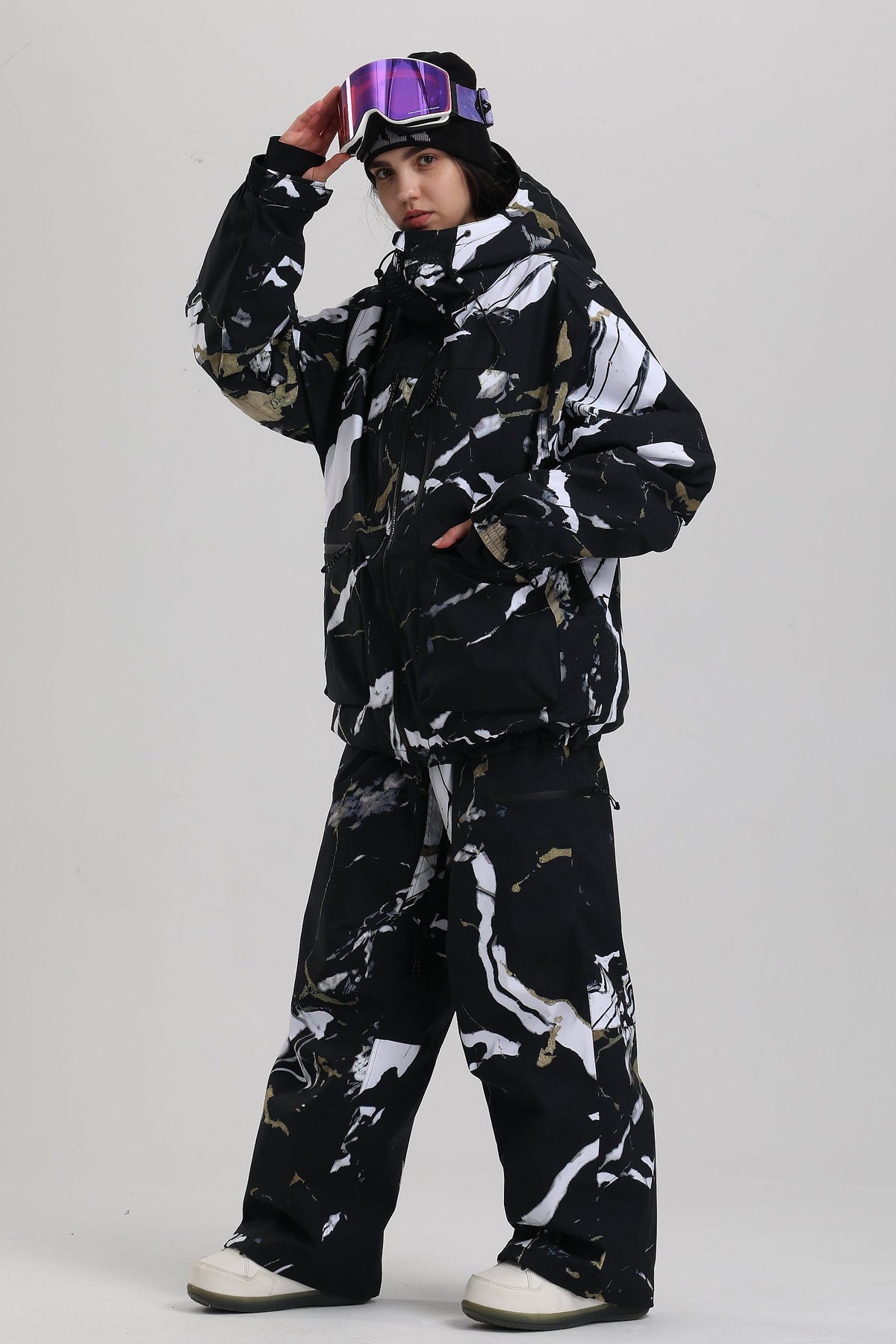 Black Marble-GS-UJK2699-992-W-1.jpg