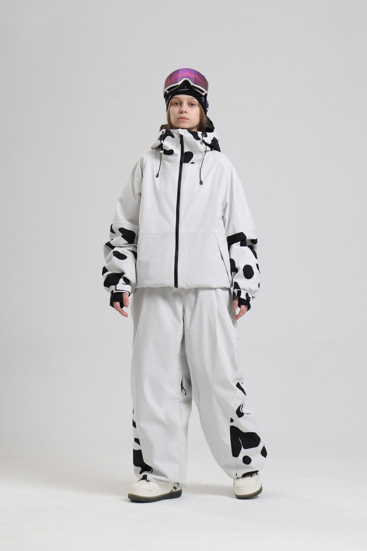 Cow Print-GS-UJK2702-024-W-3.jpg