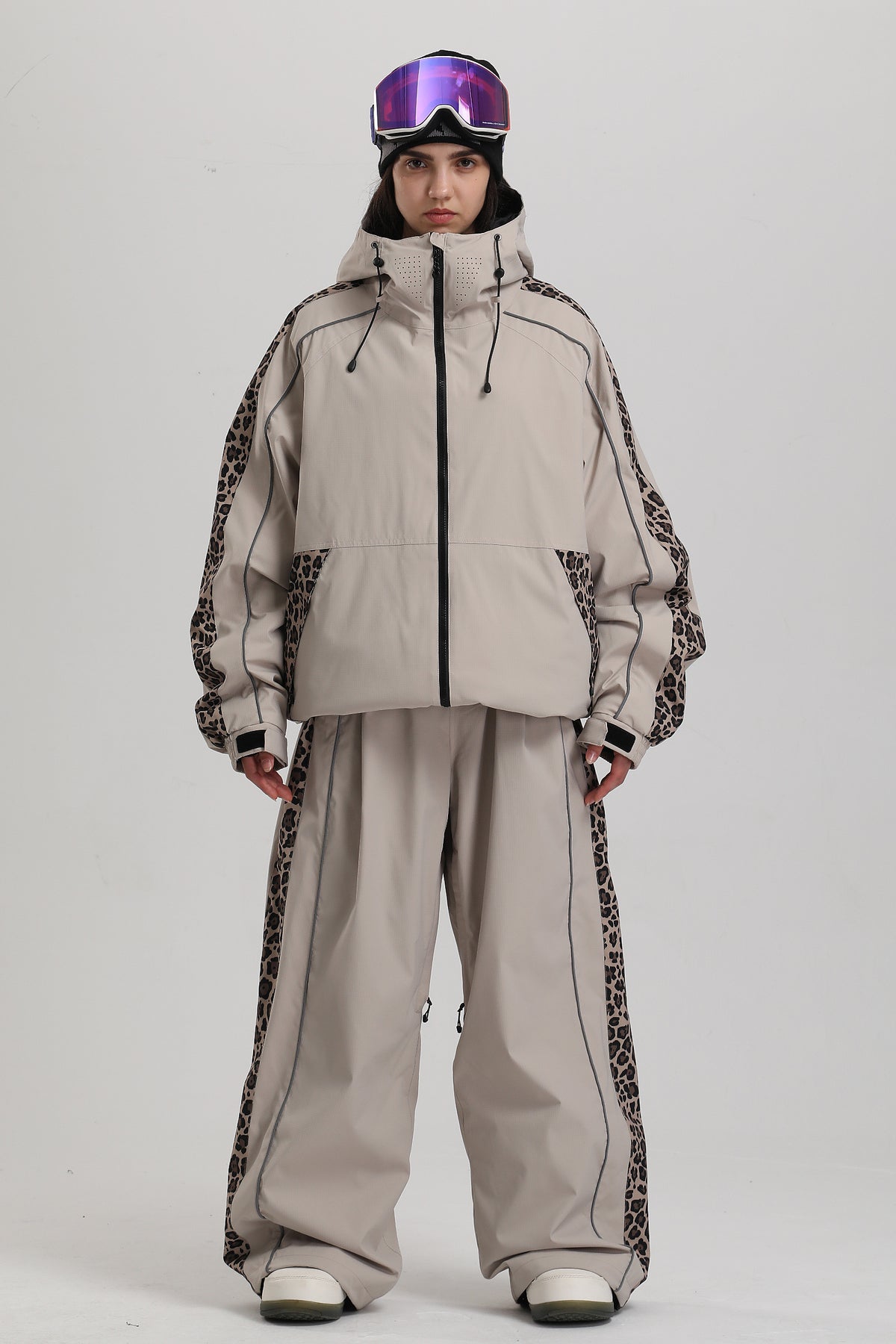 Off White-GS-UJK2718-BCE-W-3.jpg