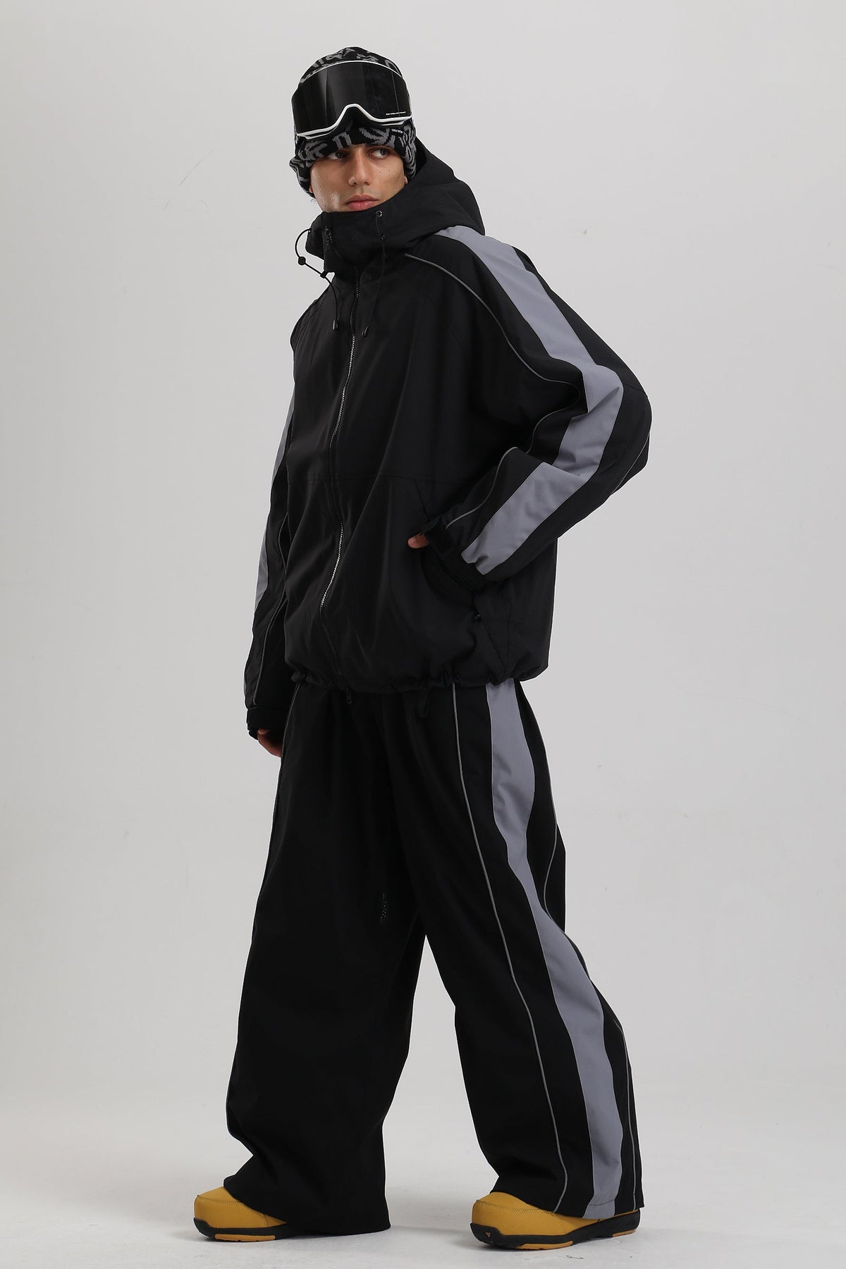 Black-GS-UJK2722-BLK-M (4).jpg