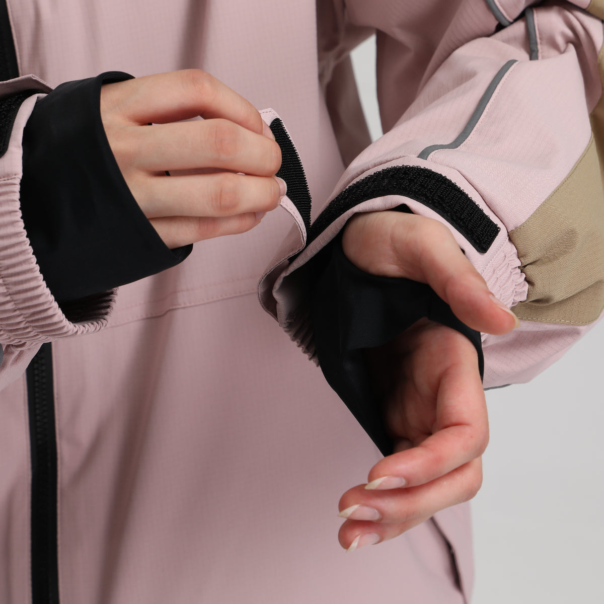 Adjustable Cuffs
