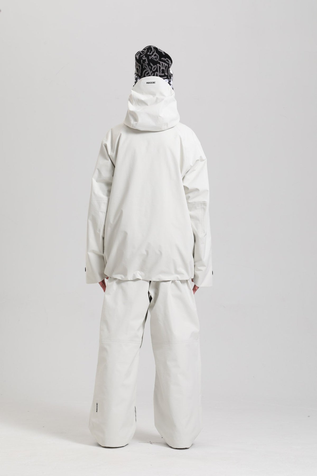 Off White-GS-UJK2726-GREY-W-2.JPG