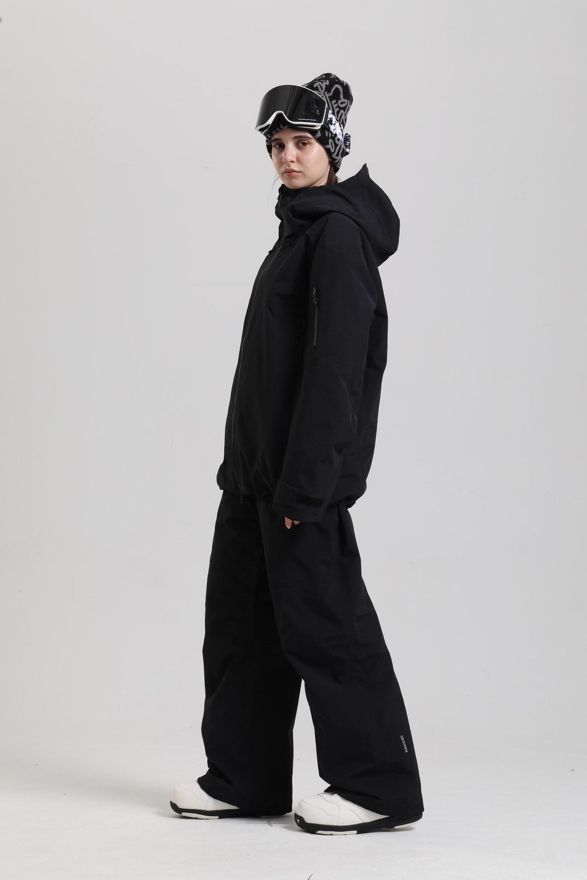 Black-GS-UJK2728-BLK-W-3.JPG