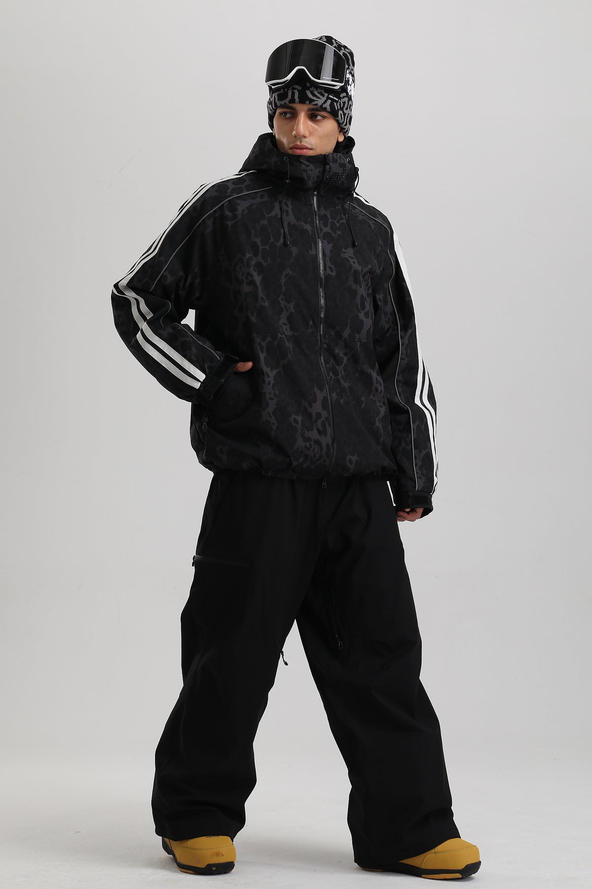 Black Leopard-GS-UJK2733-331-M (1).jpg