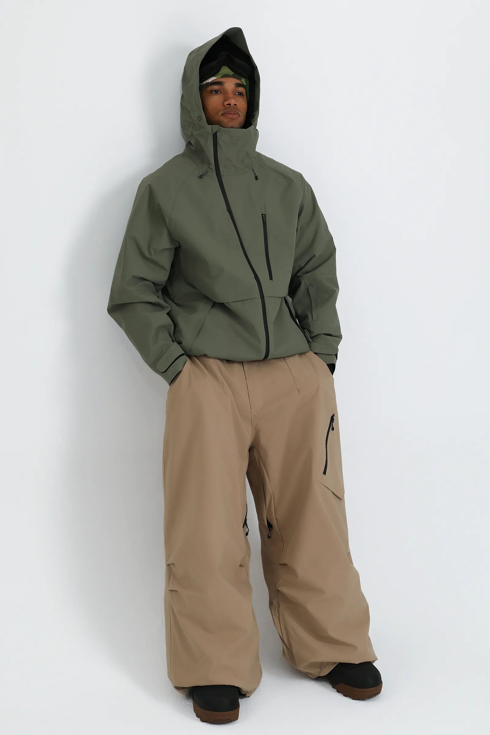 Khaki-GS-UPT2531-CAM-M-3.webp
