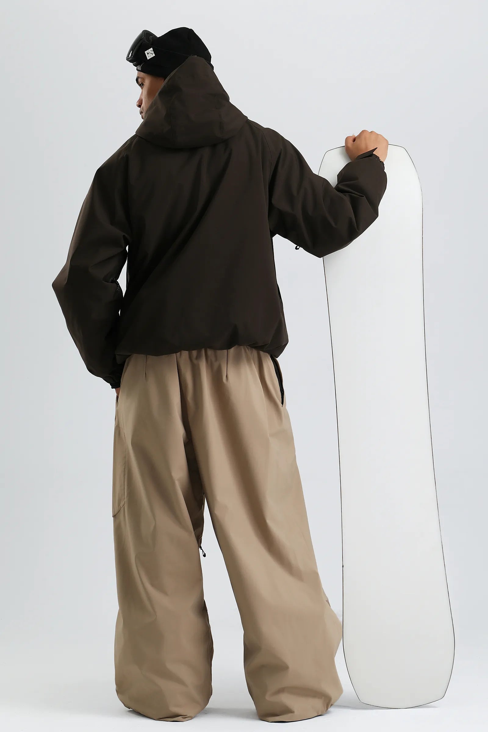 Khaki-GS-UPT2531-CAM-M-8.webp