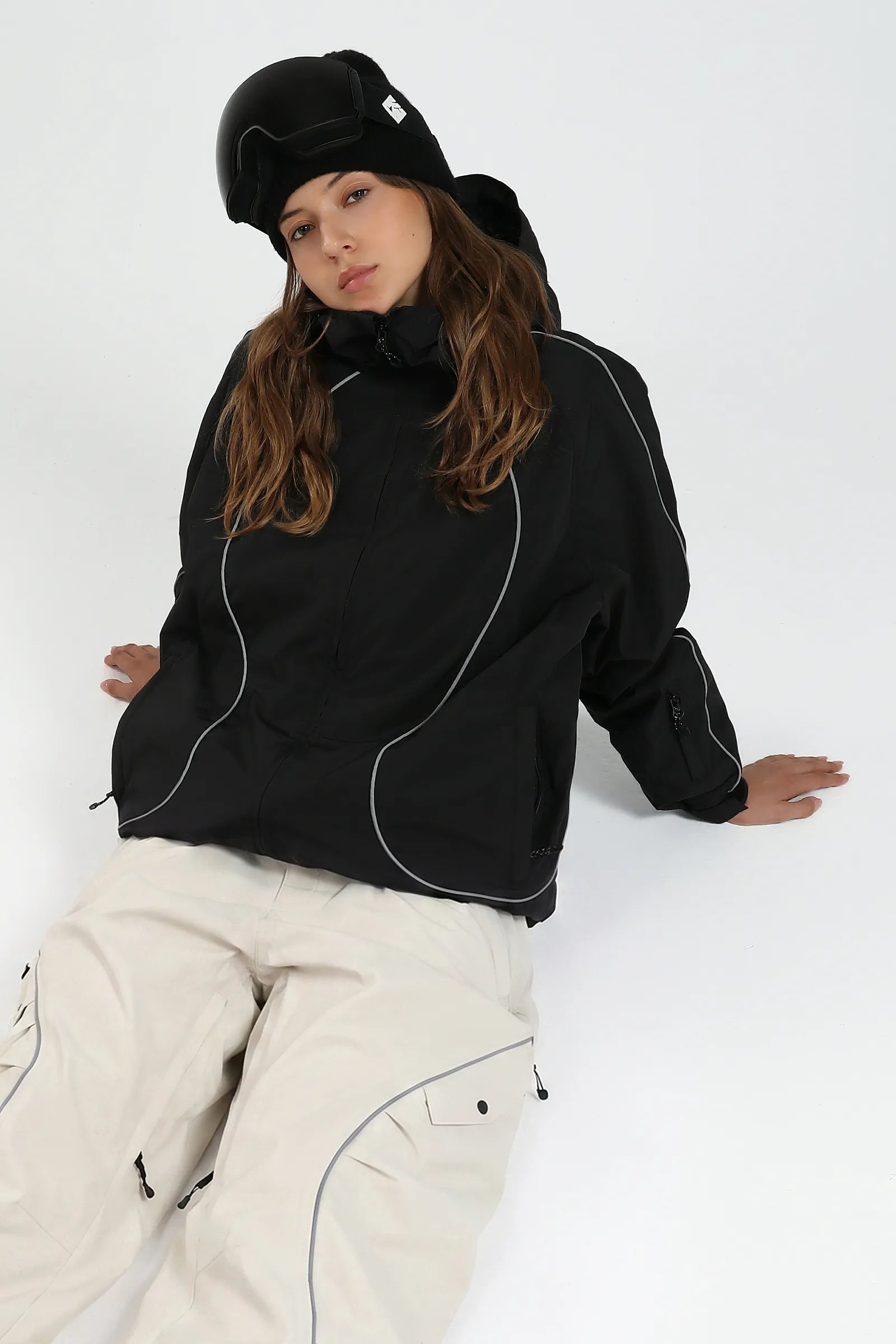 Off White-GS-UPT2586-BCE-W-3.webp