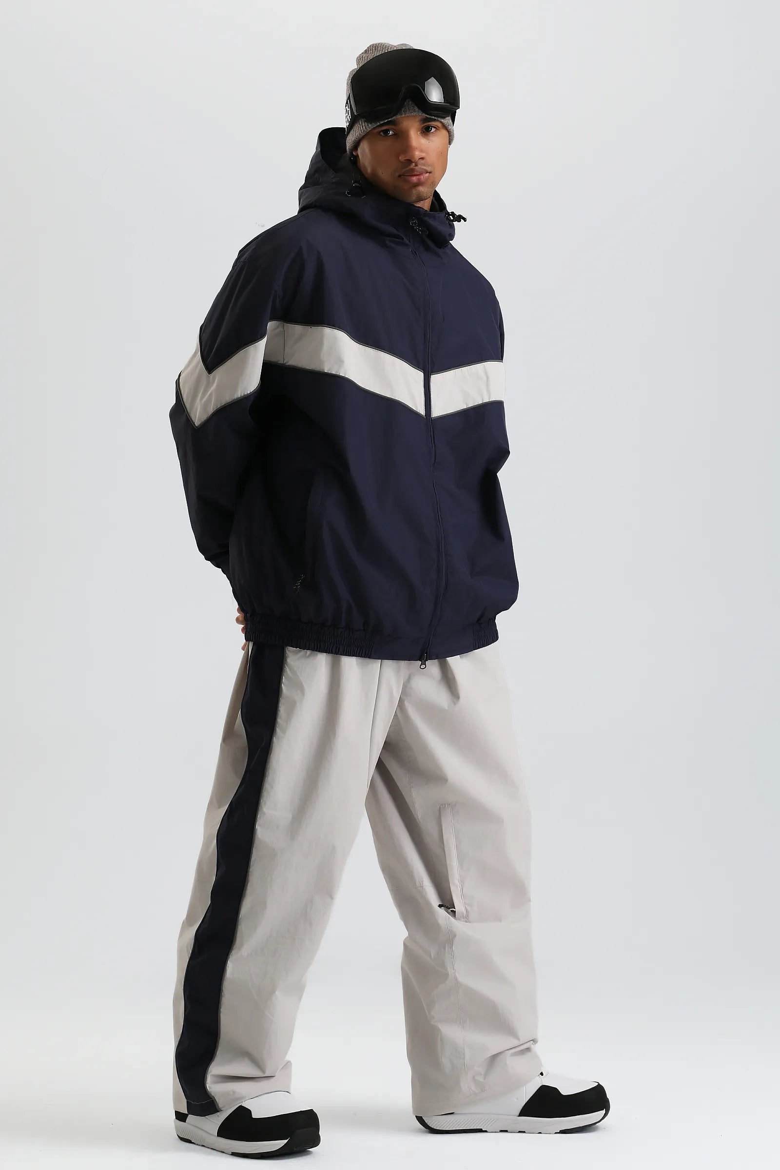 Off White-GS-UPT2621-212-M-2.webp