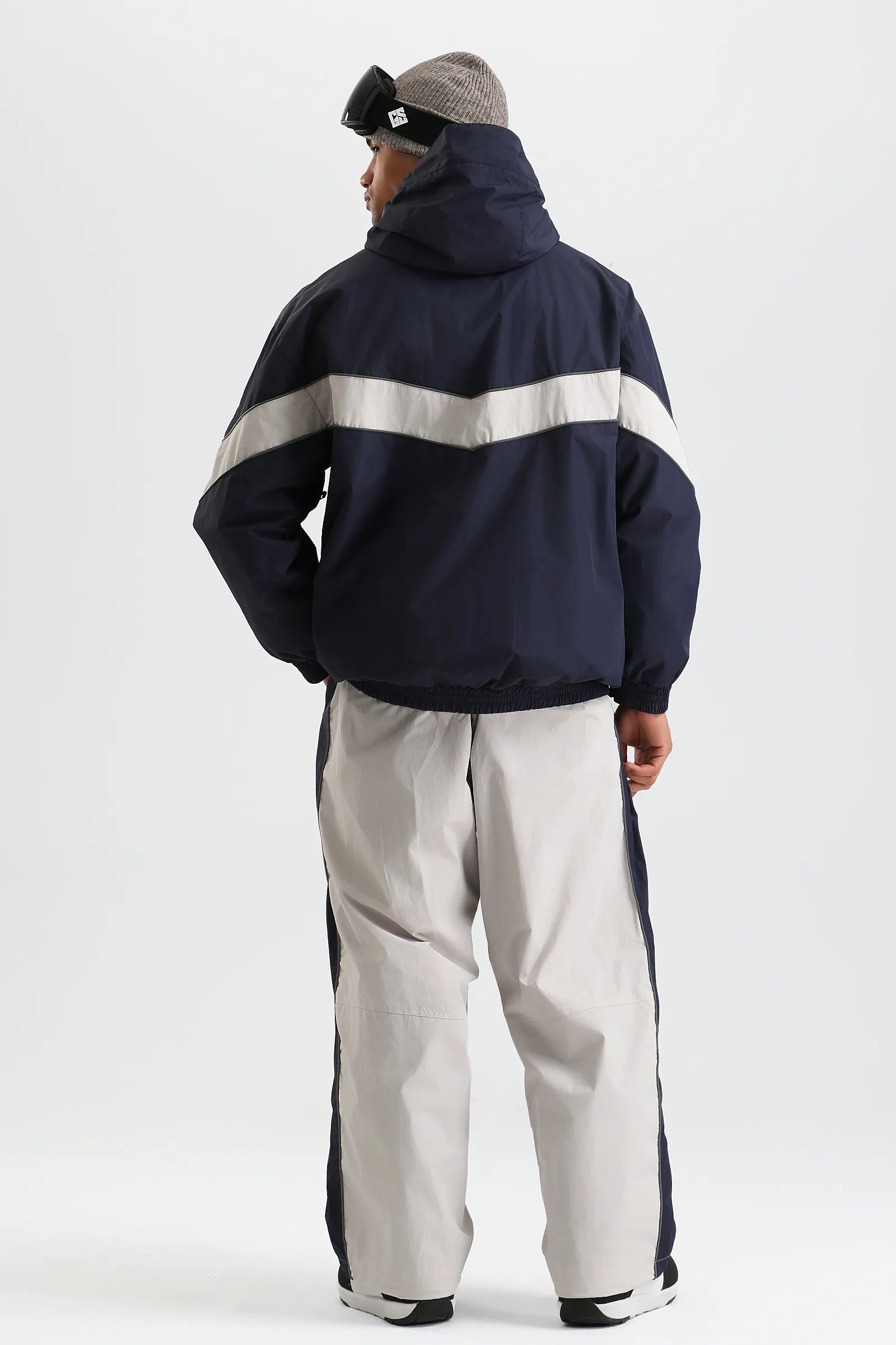 Off White-GS-UPT2621-212-M-4.webp