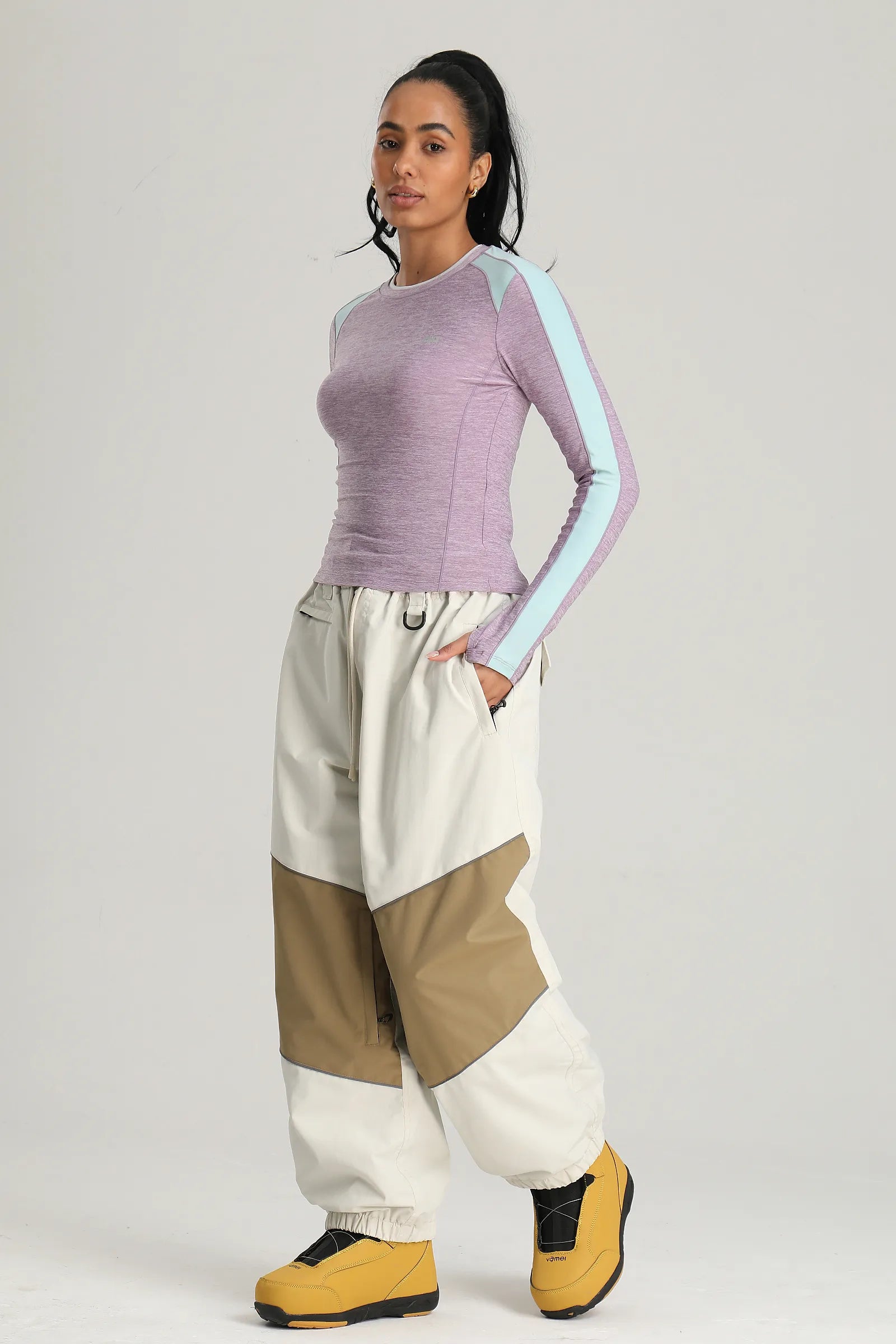 Women's Off White Color Block Reflective Detail Baggy Snowboard Pants