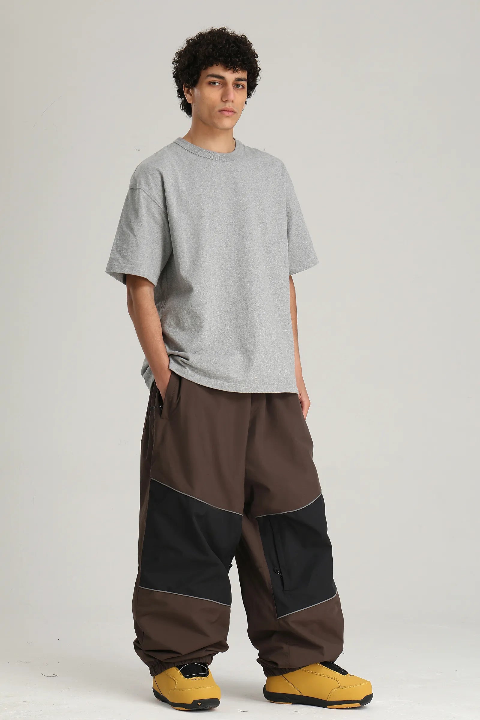 Men's Coffee Color Block Reflective Detail Baggy Snowboard Pants