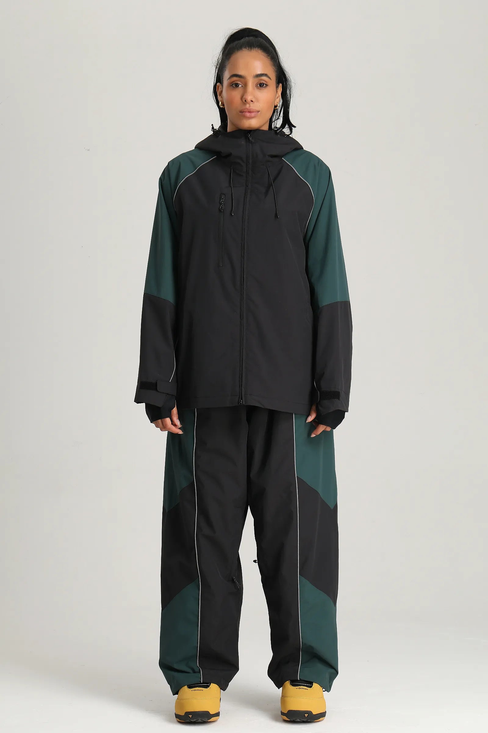 Women's Black Color Block Reflective Baggy Snow Pants