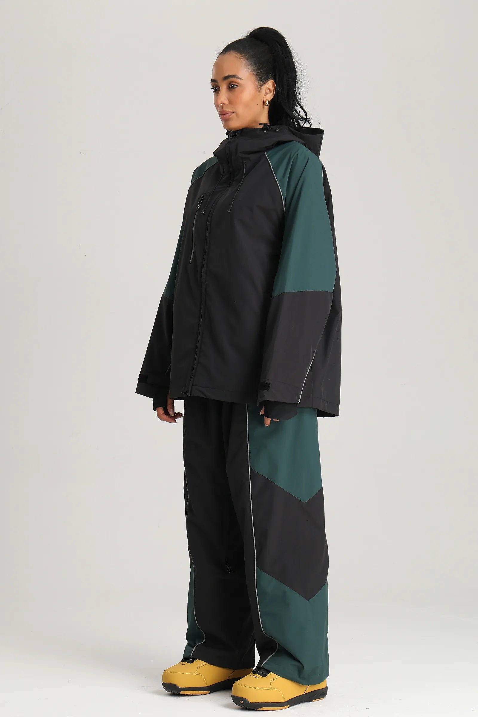 Women's Black Color Block Reflective Baggy Snow Pants
