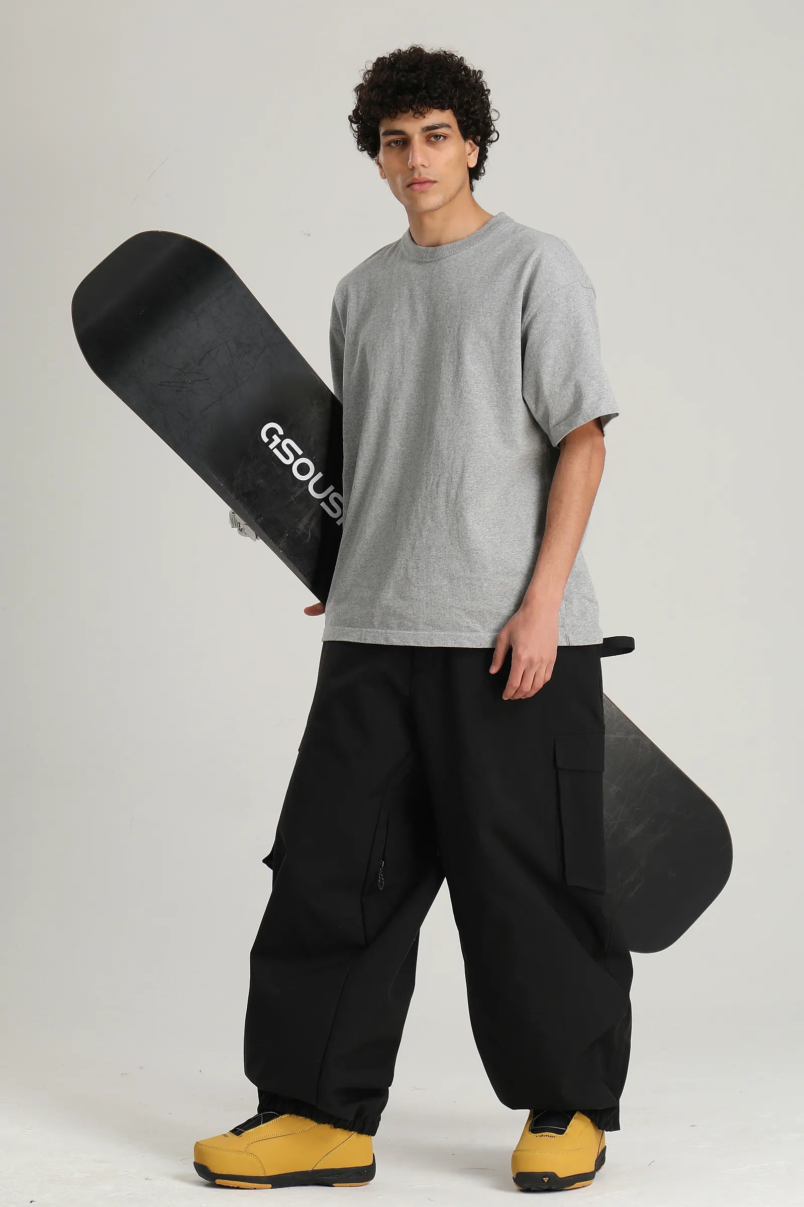 Men's Black Utility Thermal Waterproof Cargo Ski & Snowboard Pants