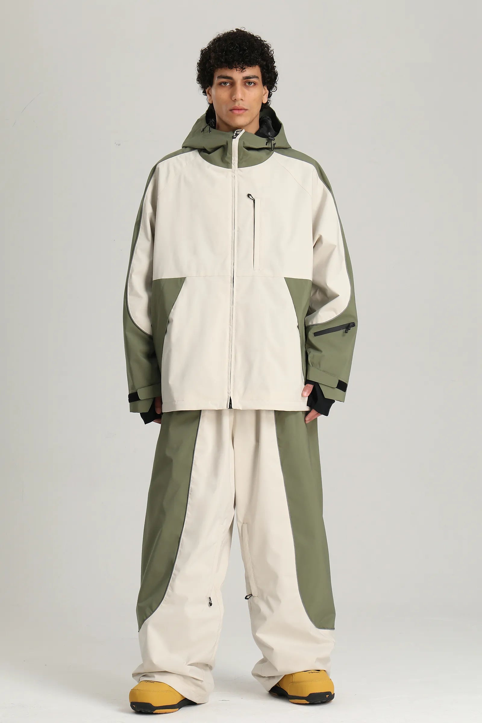 Men's Off White & Sage Utility Reflective Baggy Snowboard Pants