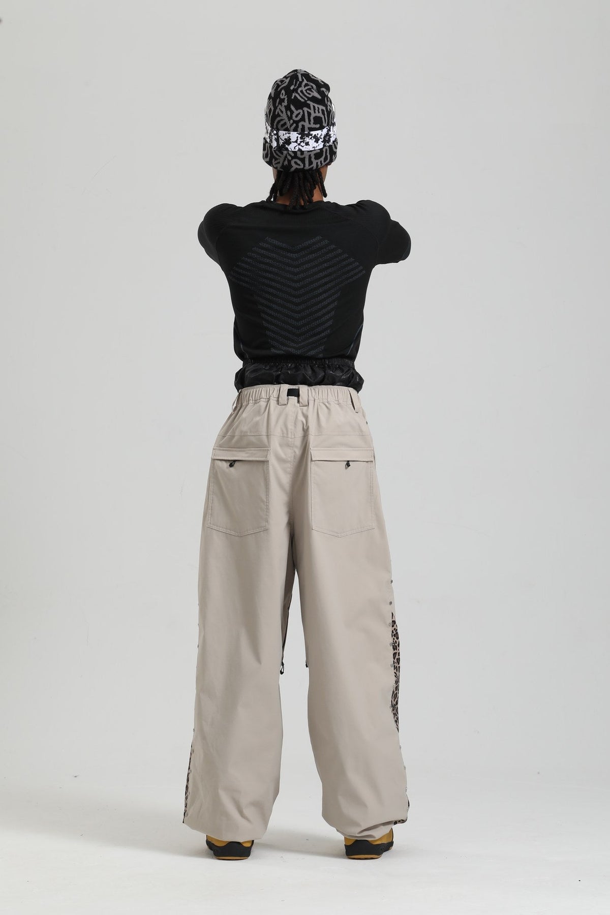 Oat Milk Leopard-GS-UPT2703-031-M-4.JPG