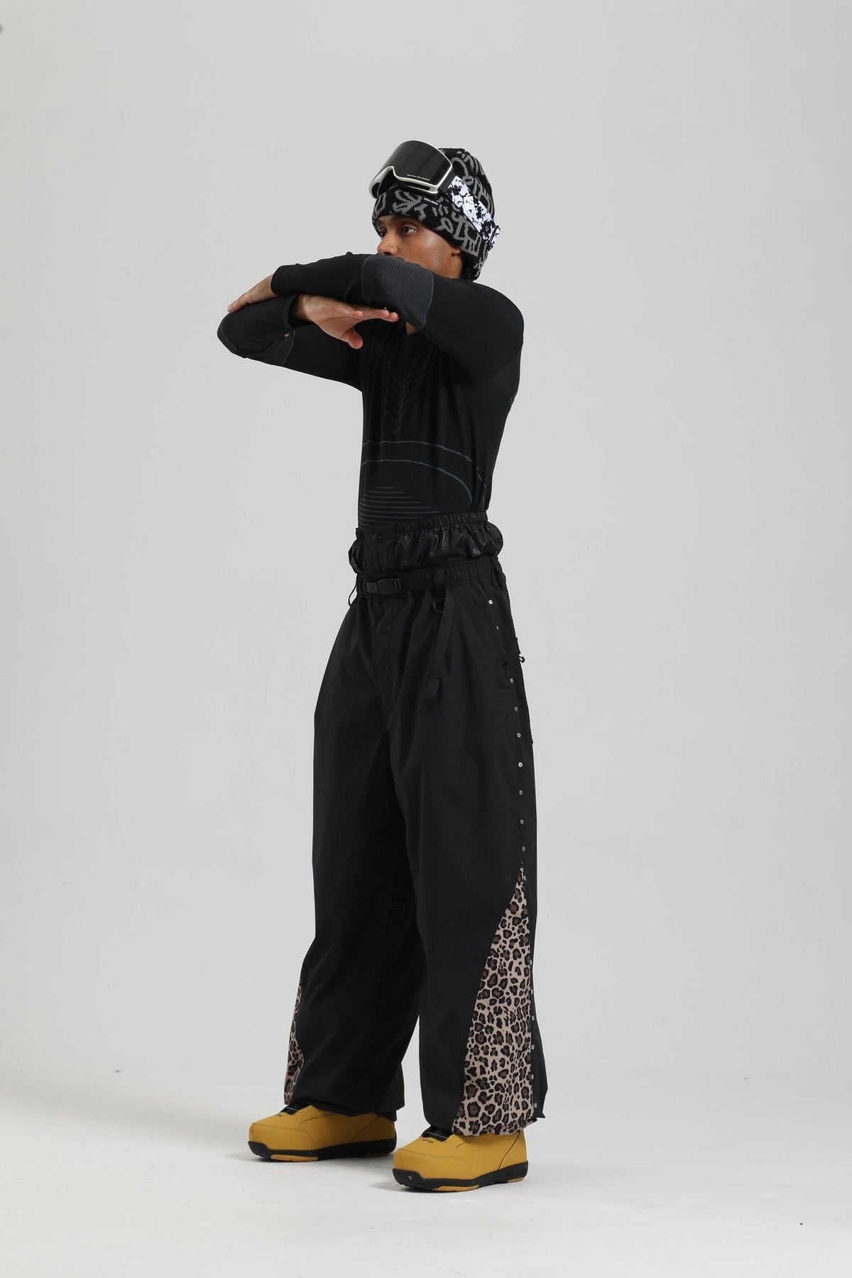Black Leopard-GS-UPT2703-032-M-3.JPG