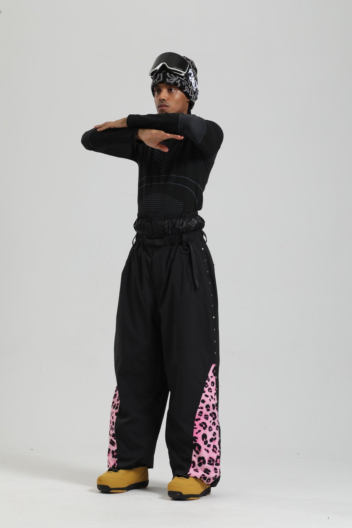 Black Pink Leopard-GS-UPT2703-033-M-2.JPG