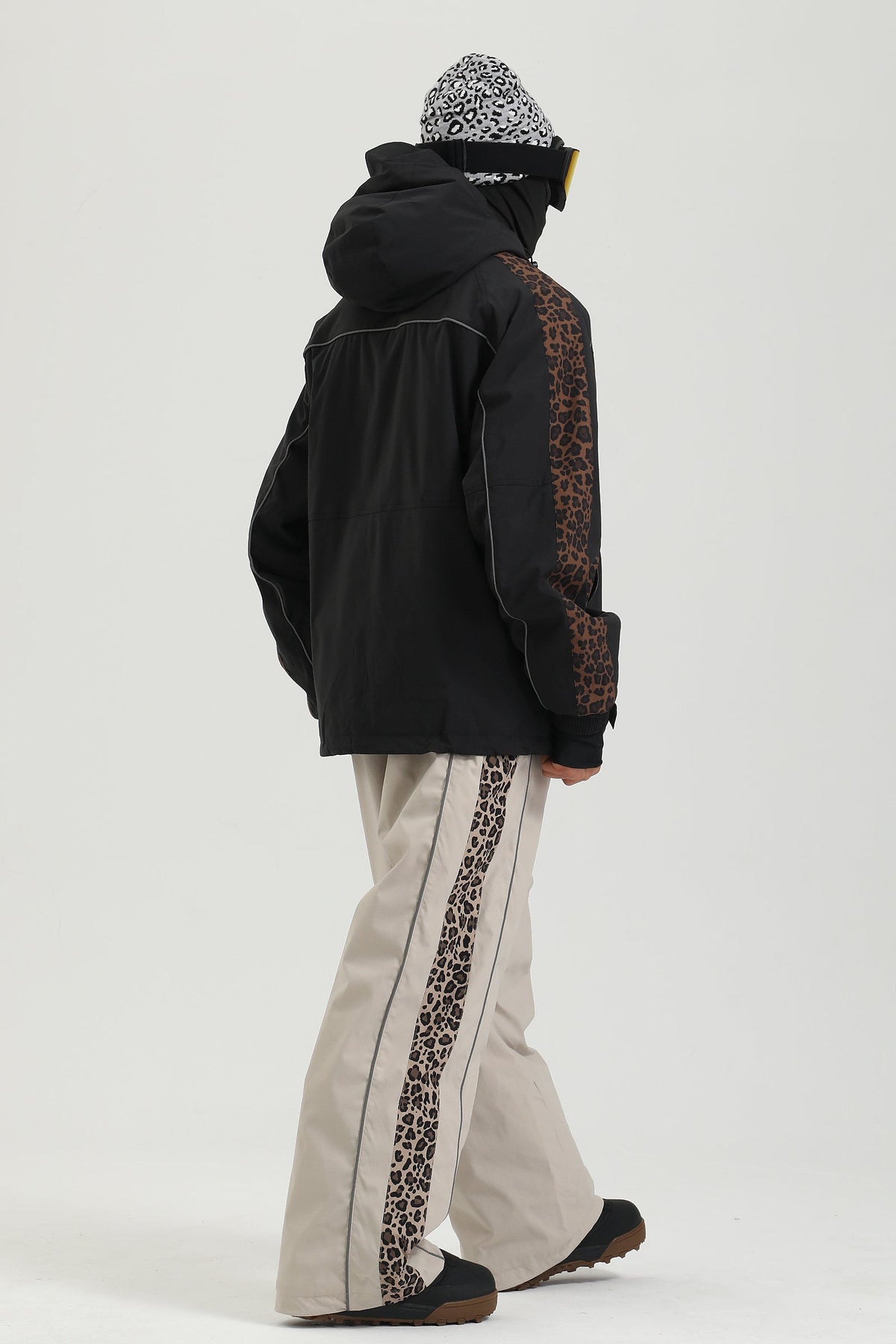 Oat Milk & Leopard-GS-UPT2719-192-M (9).jpg
