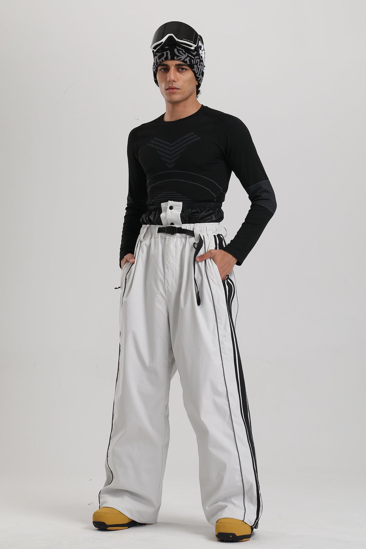 Off White-GS-UPT2725-WHT-M (1).jpg