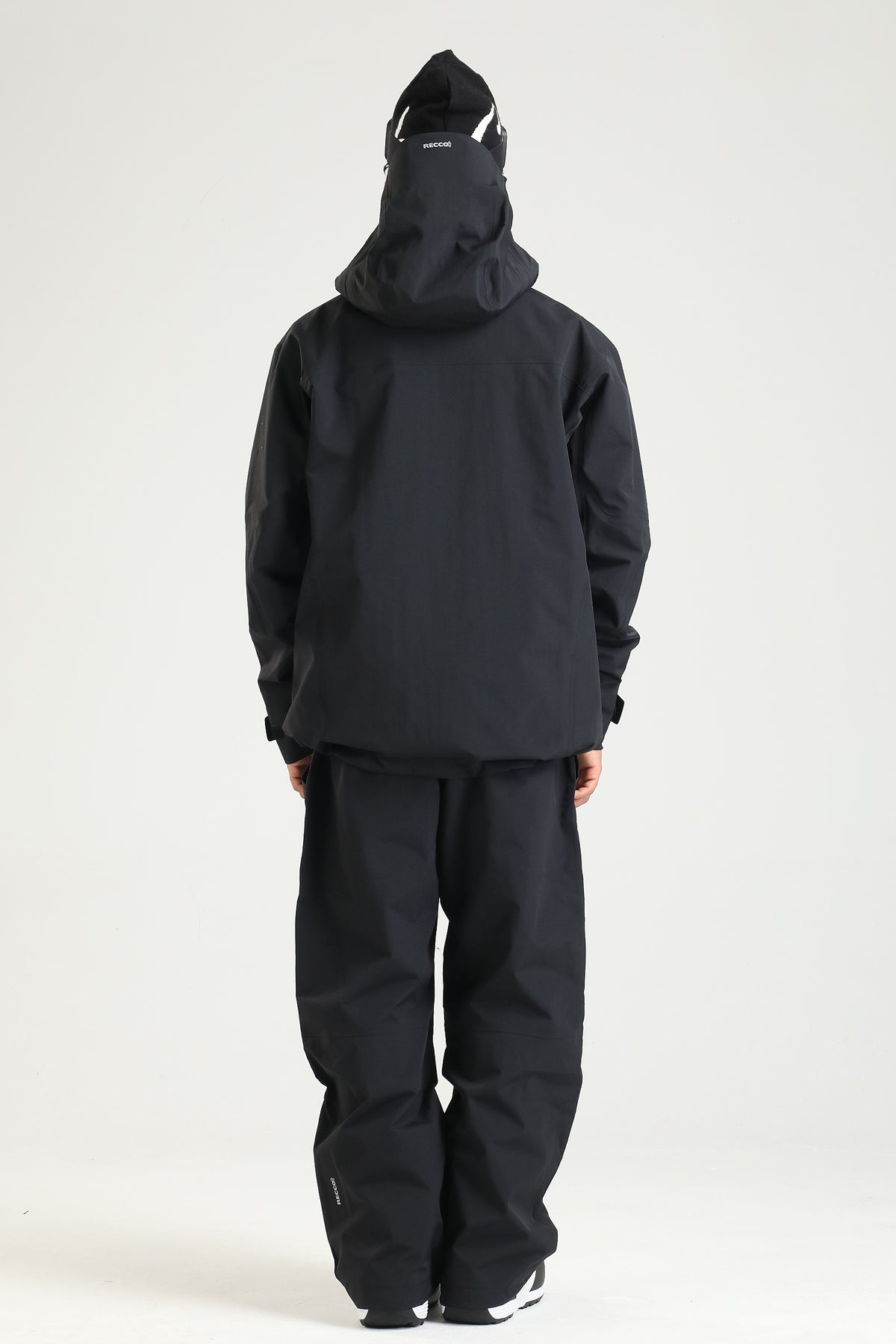 GS-UPT2729-BLK-M-6.JPG