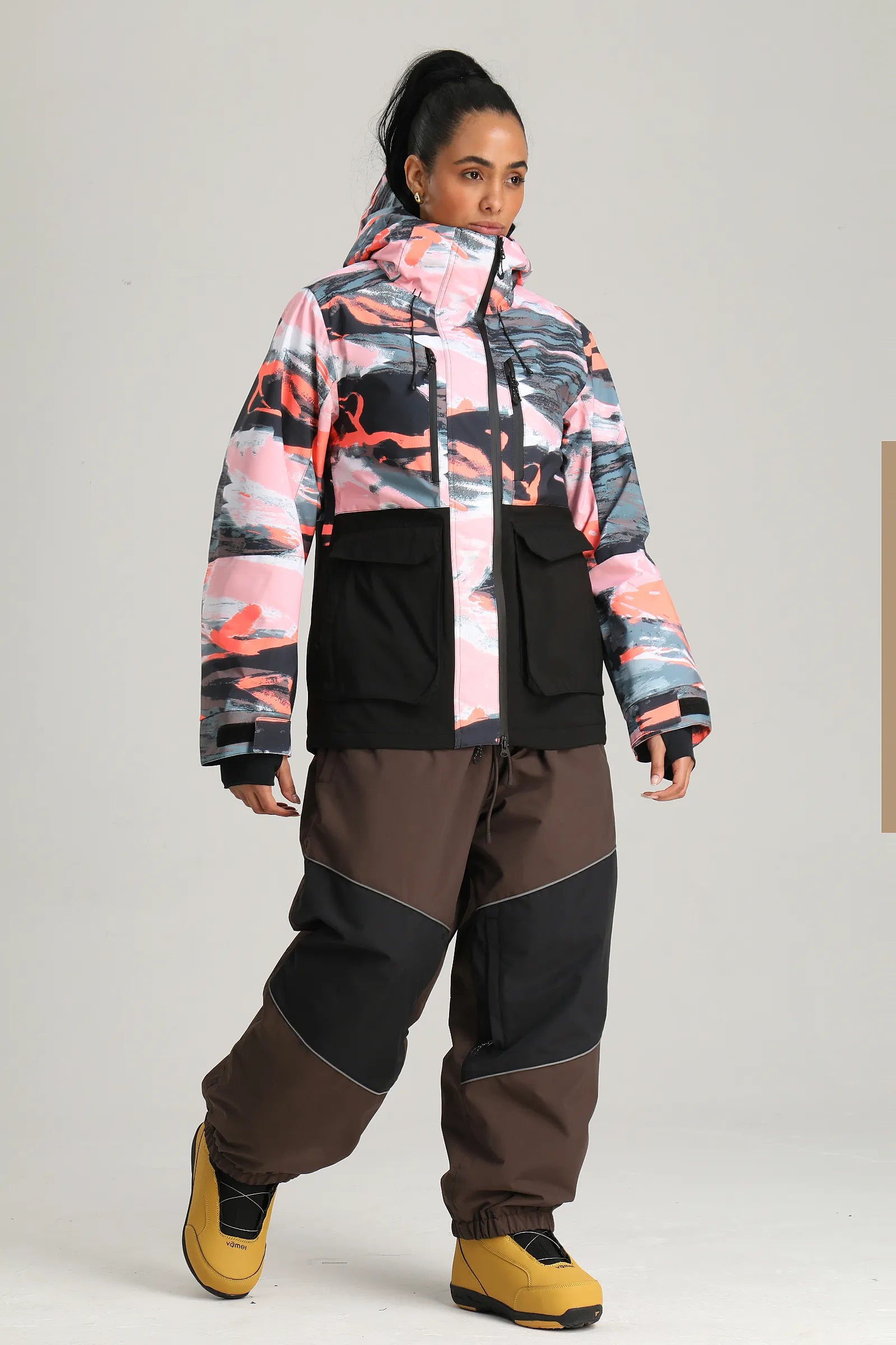 Women's Splatter Printed Two-Tone Technica Insulated Snowboard Jacket