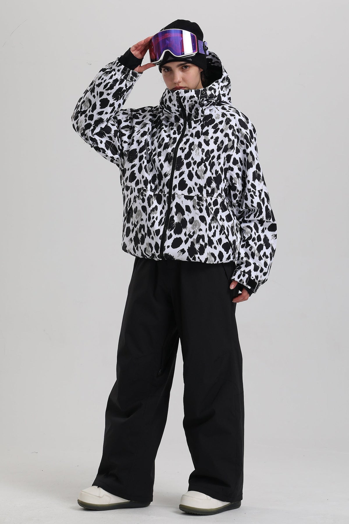 Mono Leopard-GS-WJK2690-W-BAW-W-1.jpg