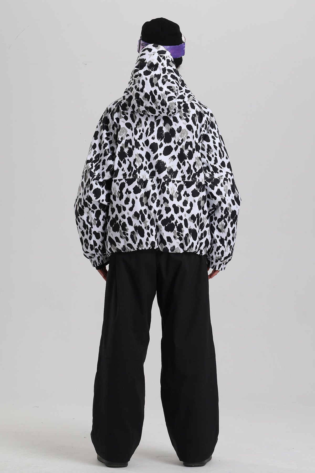 Mono Leopard-GS-WJK2690-W-BAW-W-2.jpg